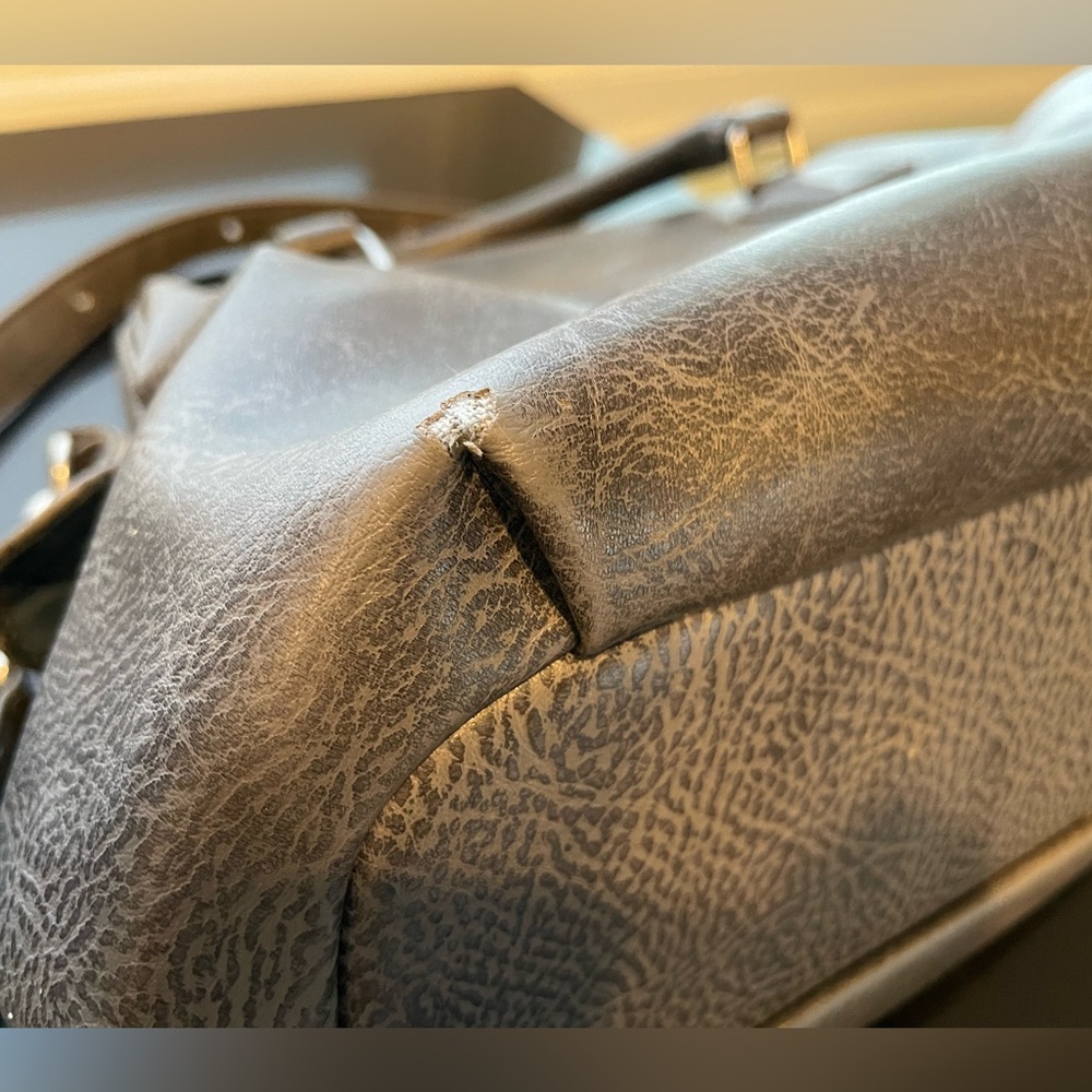 Matt & Nat Gray Faux Leather Purse | Malone | Doctor Bag Style | Cross Body Bag - Picture 6 of 7